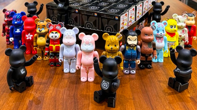 mainan bearbrick viral