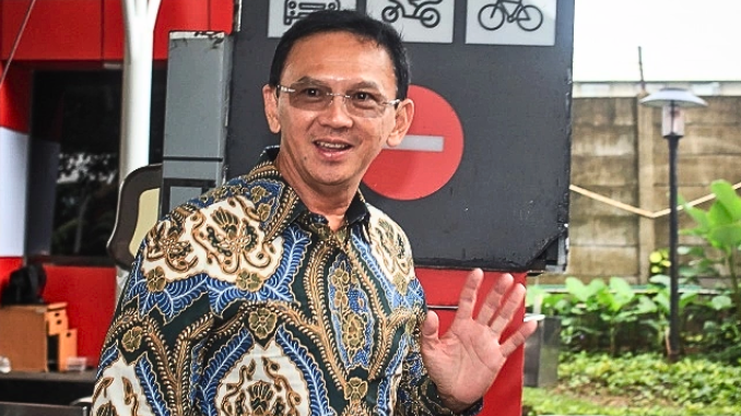 Mantan Komut Pertamina , Ahok