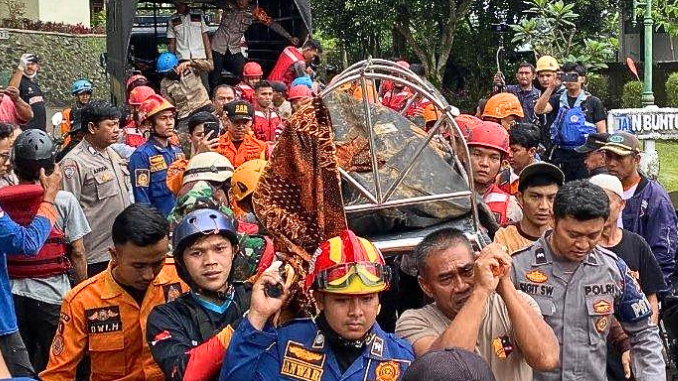 Proses Evakuasi Korban Jiwa