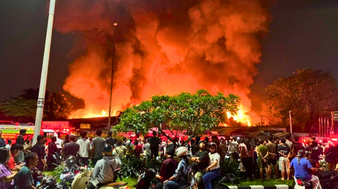 Kebakaran di Kemayoran