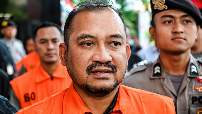 KPK Resmi Melakukan Penahanan Kepada Bupati Pemalang