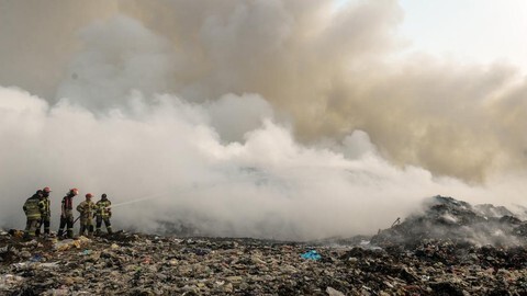 ebakaran-tpa-jatiwaringin